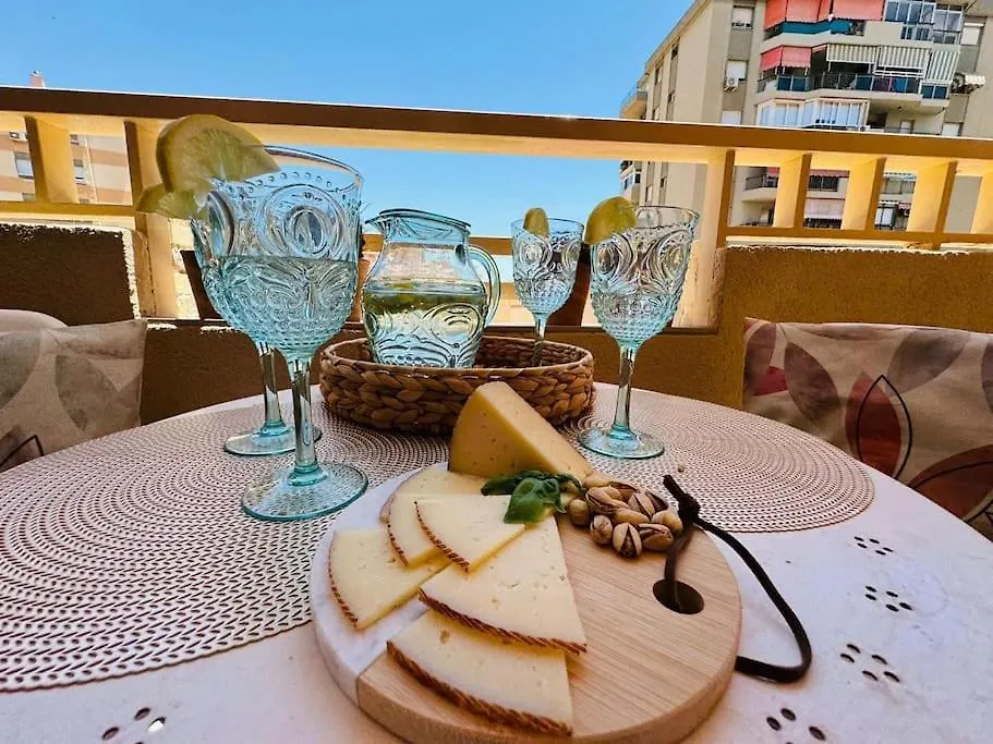 Apartamento Increible Piso Al Lado Del Centro De Málaga 0*,